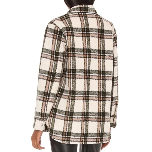 BLANKNYC Plaid Flannel Jacket Shacket in Outsider - Picture 2 of 7